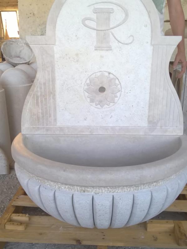 Fontana in pietra - Marmo